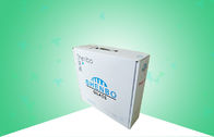 नालीदार कागज पैकेजिंग बक्से, चमकदार खत्म के साथ प्लास्टिक संभाल उपहार बॉक्स